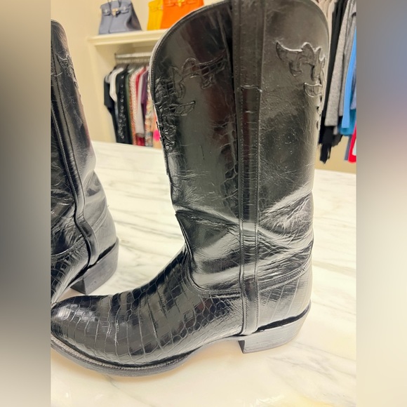 Lucchese Alligator boots - Picture 3 of 9